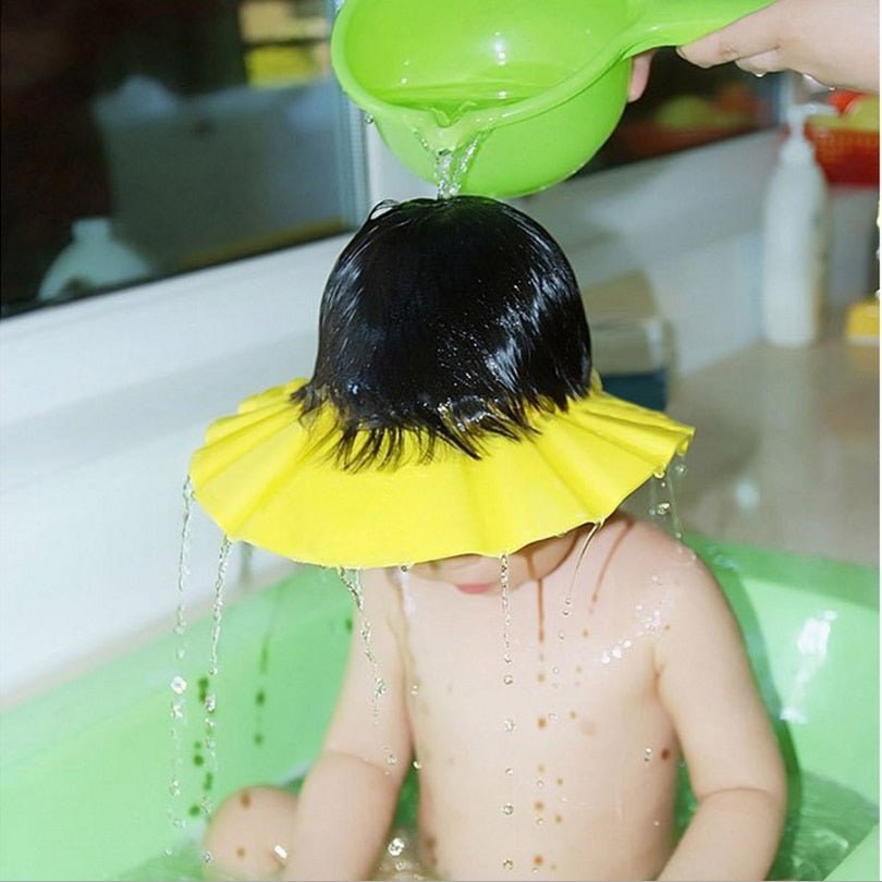 Visière chapeau pour douche bébé I ShampooCap™ - bébéscute